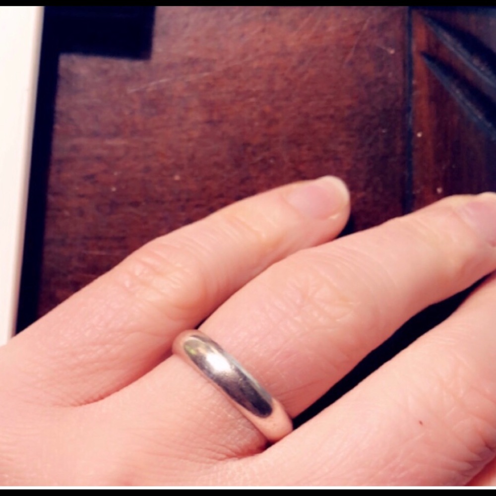 Men’s sterling silver wedding band